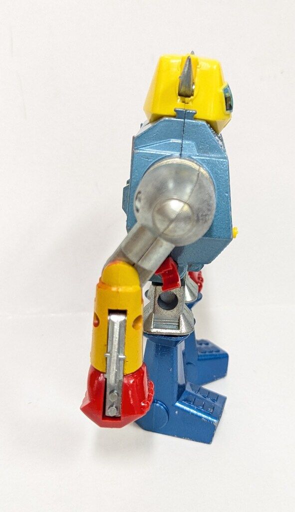 ジンクロン|UFO戦士ダイアポロン DXアポロントラングー黄色頭