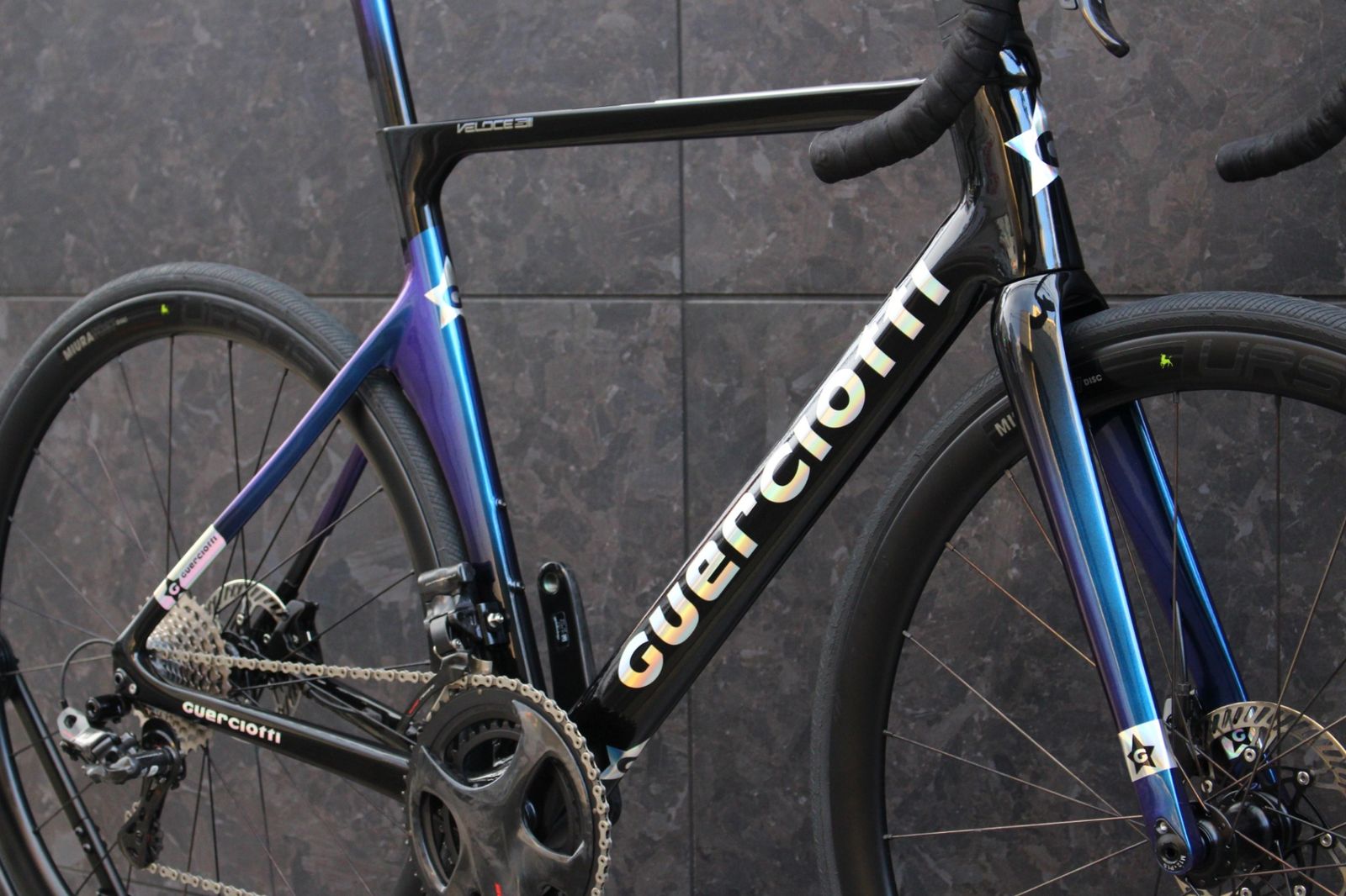 グエルチョッティ Guerciotti Veloce S 2023 Lサイズ カンパニョーロ