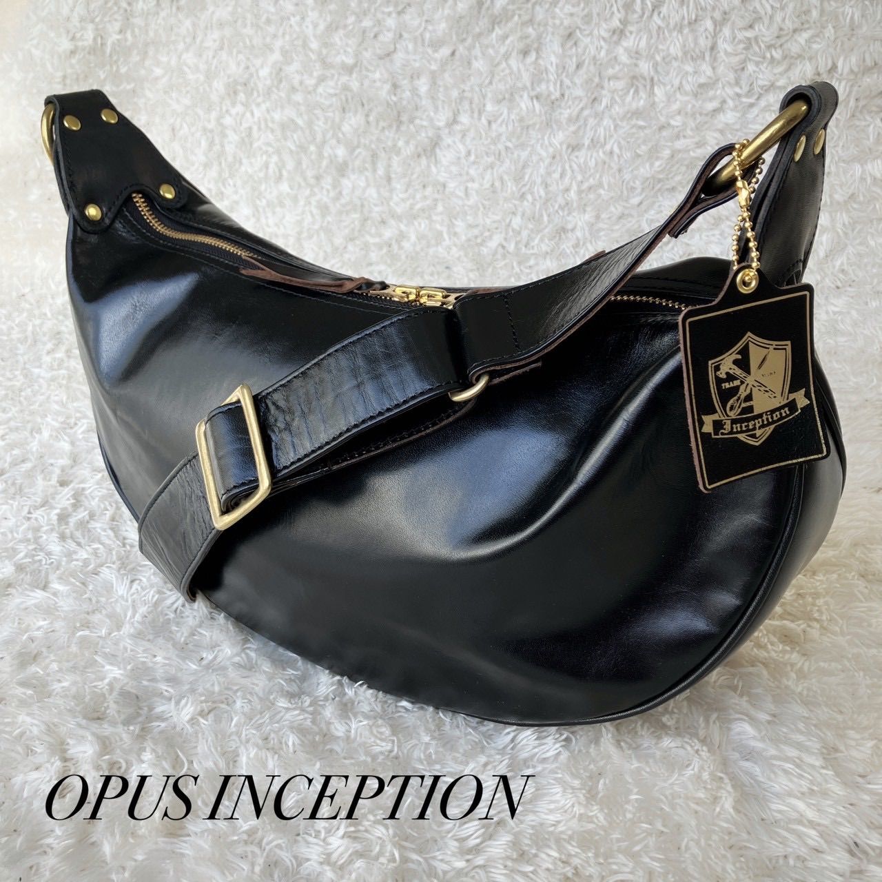 OPUS INCEPTION オーパス インセプション ホースハイド　バナナバッグ インセプション　ブラック　レザー