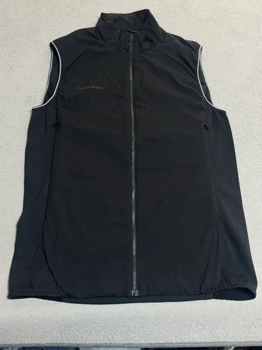 マムート パーテックス ライム ライト インシュレーション フレックス ベスト ARC TERYX