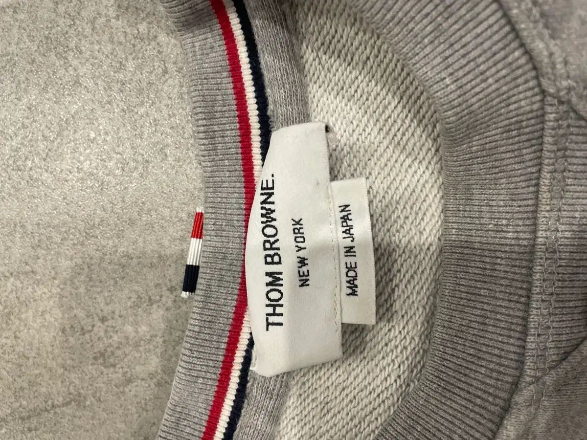 トムブラウン スウェット 2サイズ s級 スウェット THOM BROWNE BAR 0 