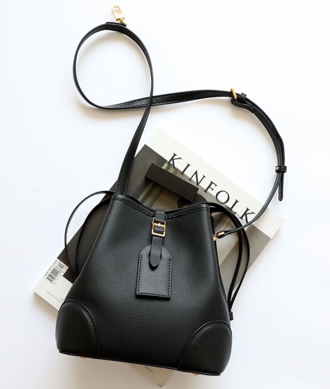 韓国 牛革 クロスバッグ エレガント310055 2 way バケットバッグ