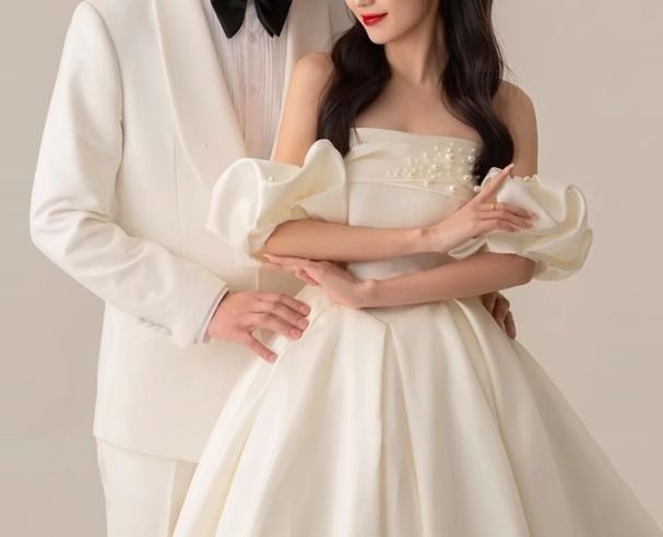 胸元パール ウェディングドレス プリンセス パフ袖 可愛い 韓国