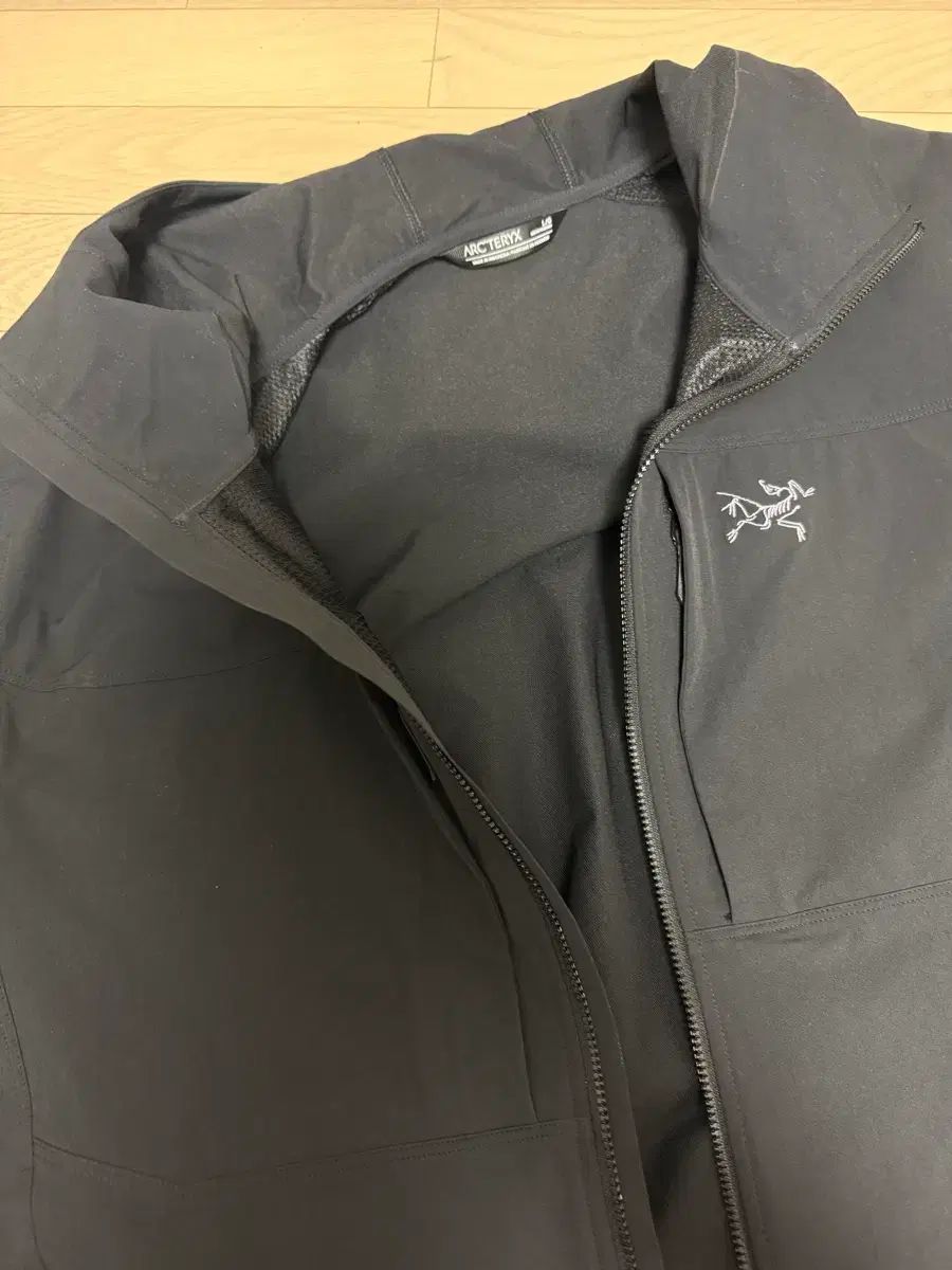 S級 ARC TERYX GAMMA フーディ L ウィンドブレーカー