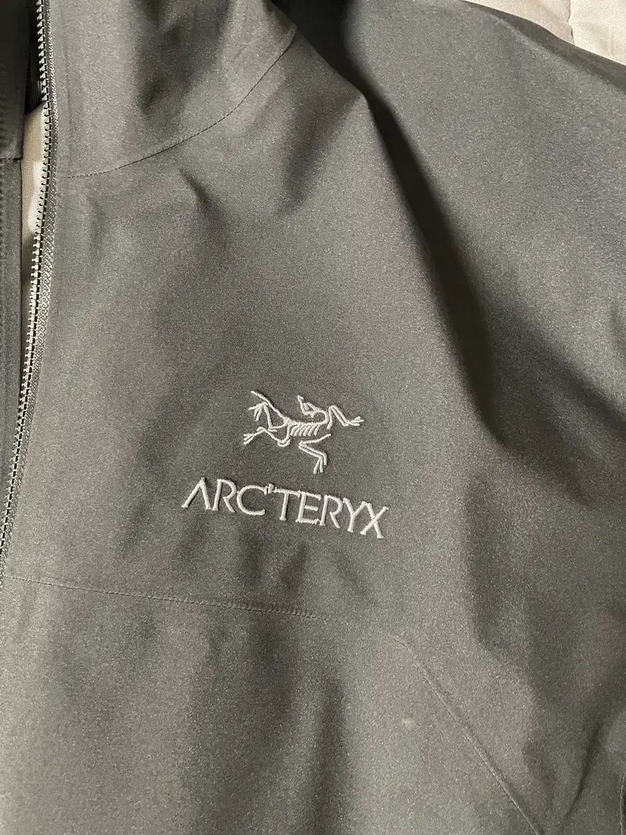 ARC TERYX アークテリクス ベータ 旧モデル ブラック 23年モデル