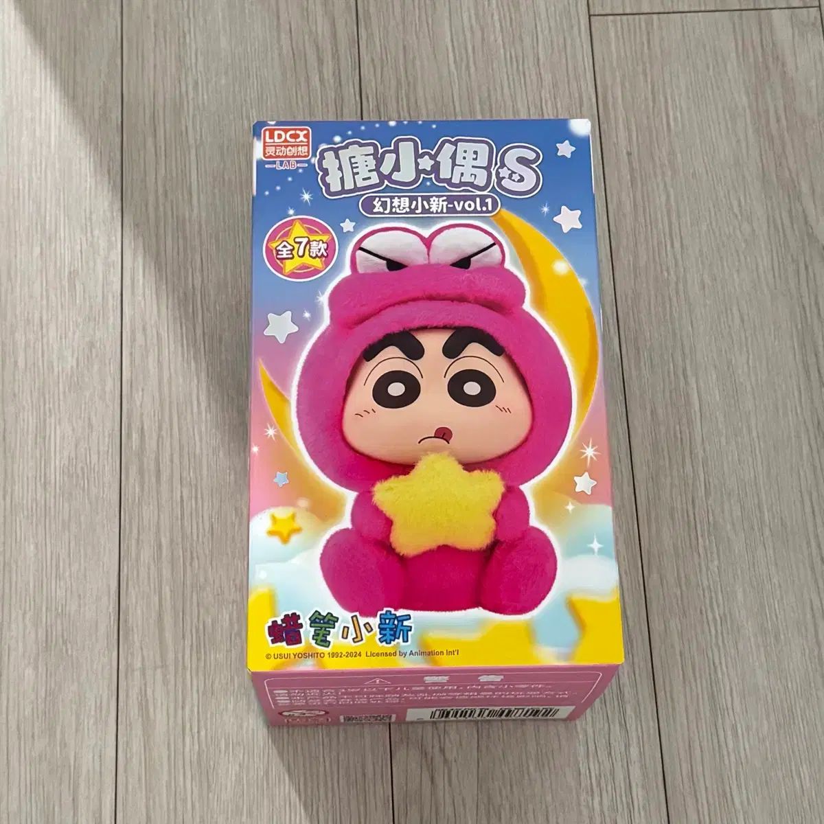 クレヨンしんちゃん ラブブ クレヨンしんちゃんラブブ フィギュア ぬいぐるみ