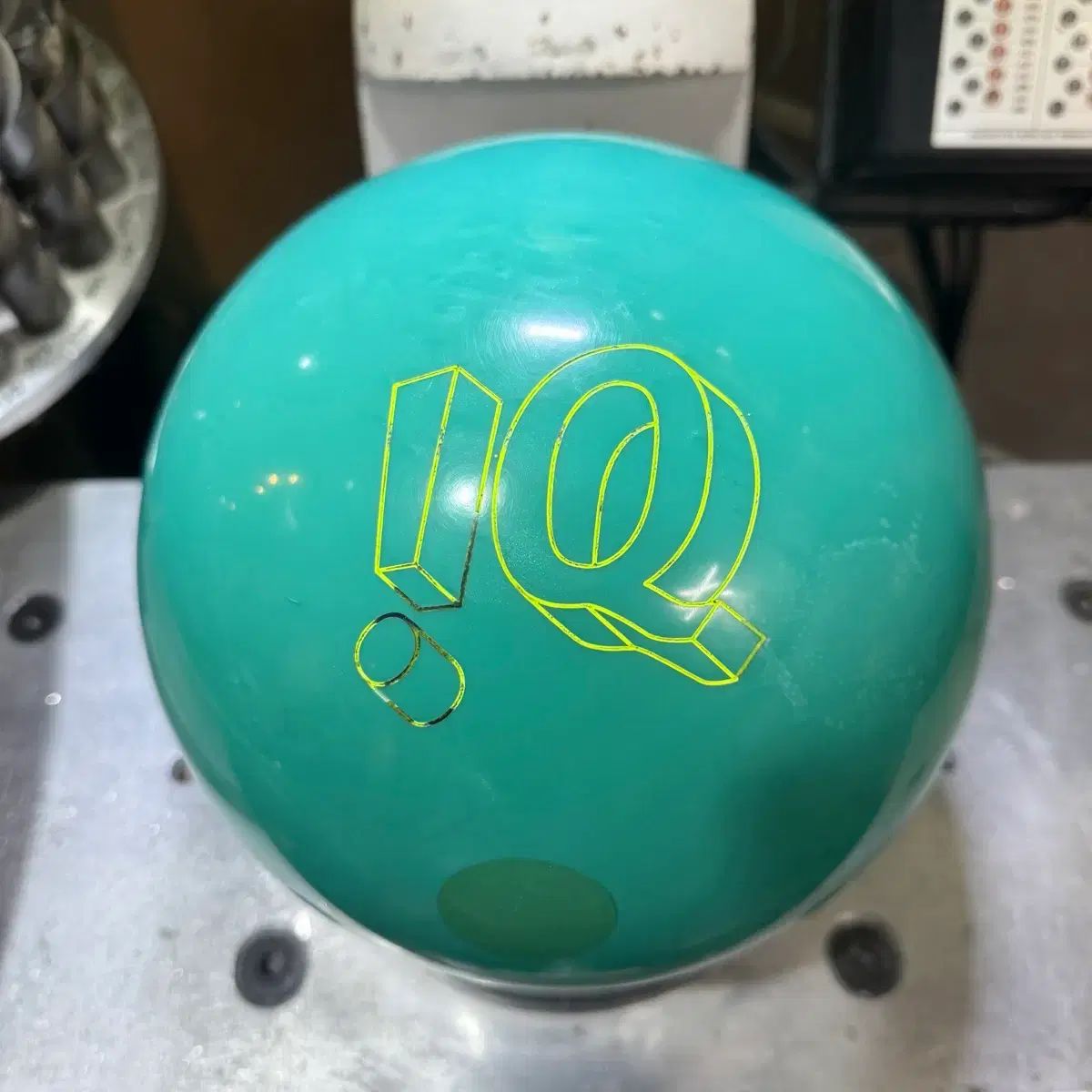 ストーム - IQ ツアー チル 15 パウンド (公式球) ストーム - IQ 送料 
