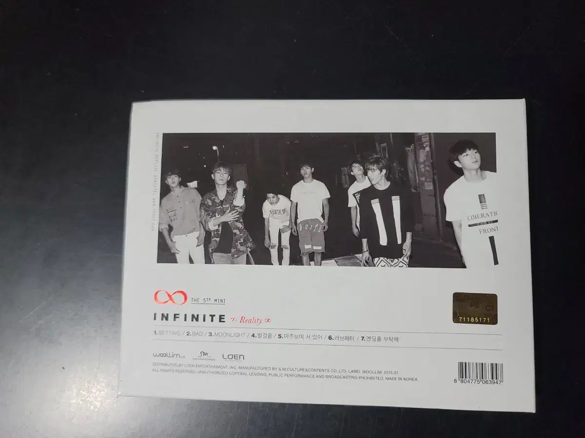 INFINITE☆CD『Reality: 5th Mini Album』L - INFINITE Reality 5th ミニアルバム メルカリ