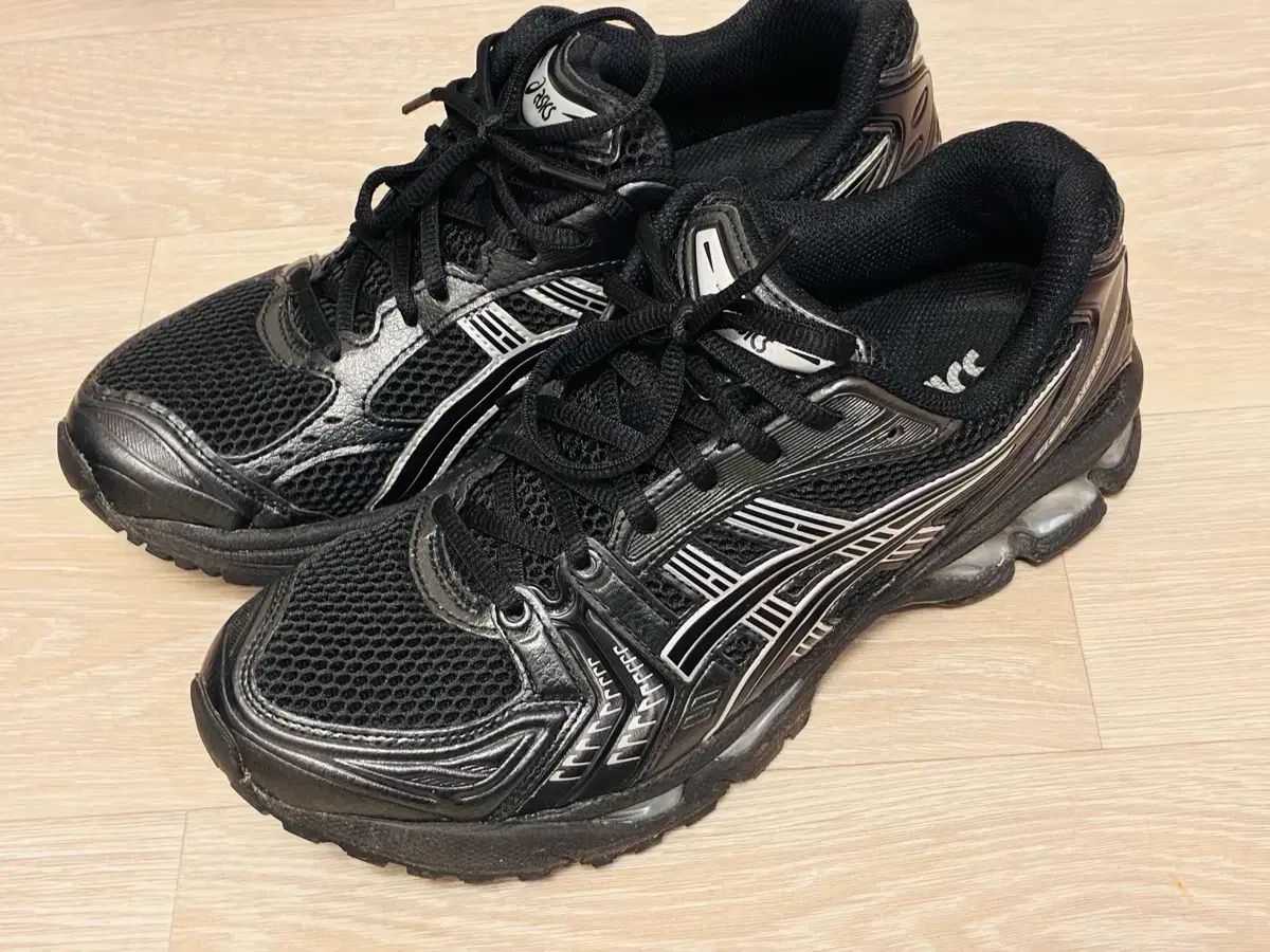 アシックス ゲル カヤノ14 ブラック ピュア シルバー 260