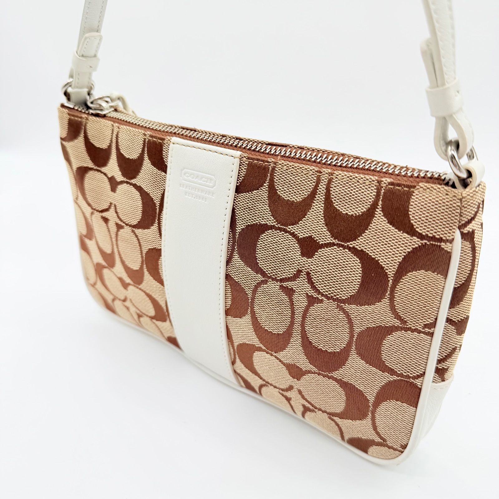 良品】COACH Y2K signature shoulder bag 肩掛け コーチ ポシェット 