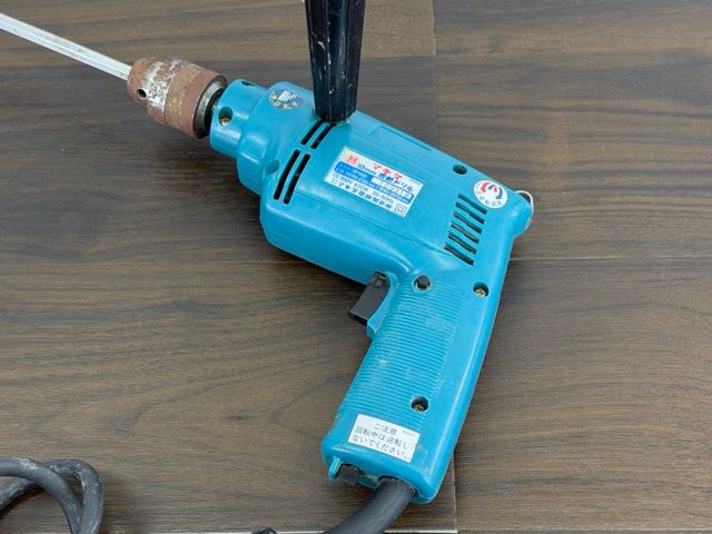 マキタ 10ｍｍ震動ドリル ミキシングパドル付き MAKITA HP 1030 100 V 50-60 Hz 撹拌機 電動工具 | 515889