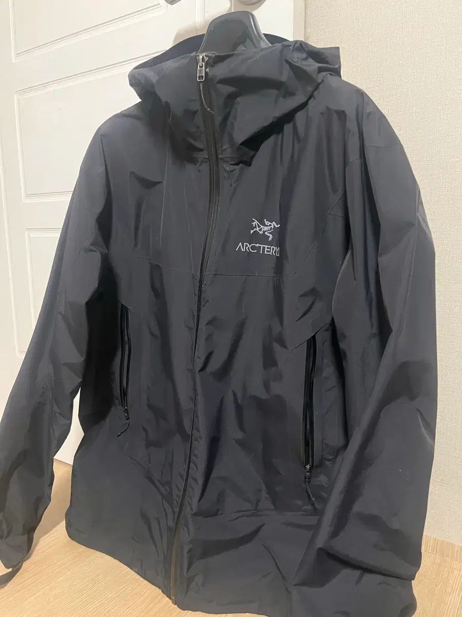 ARC TERYX アークテリクス ZETA アークス SL 詳細