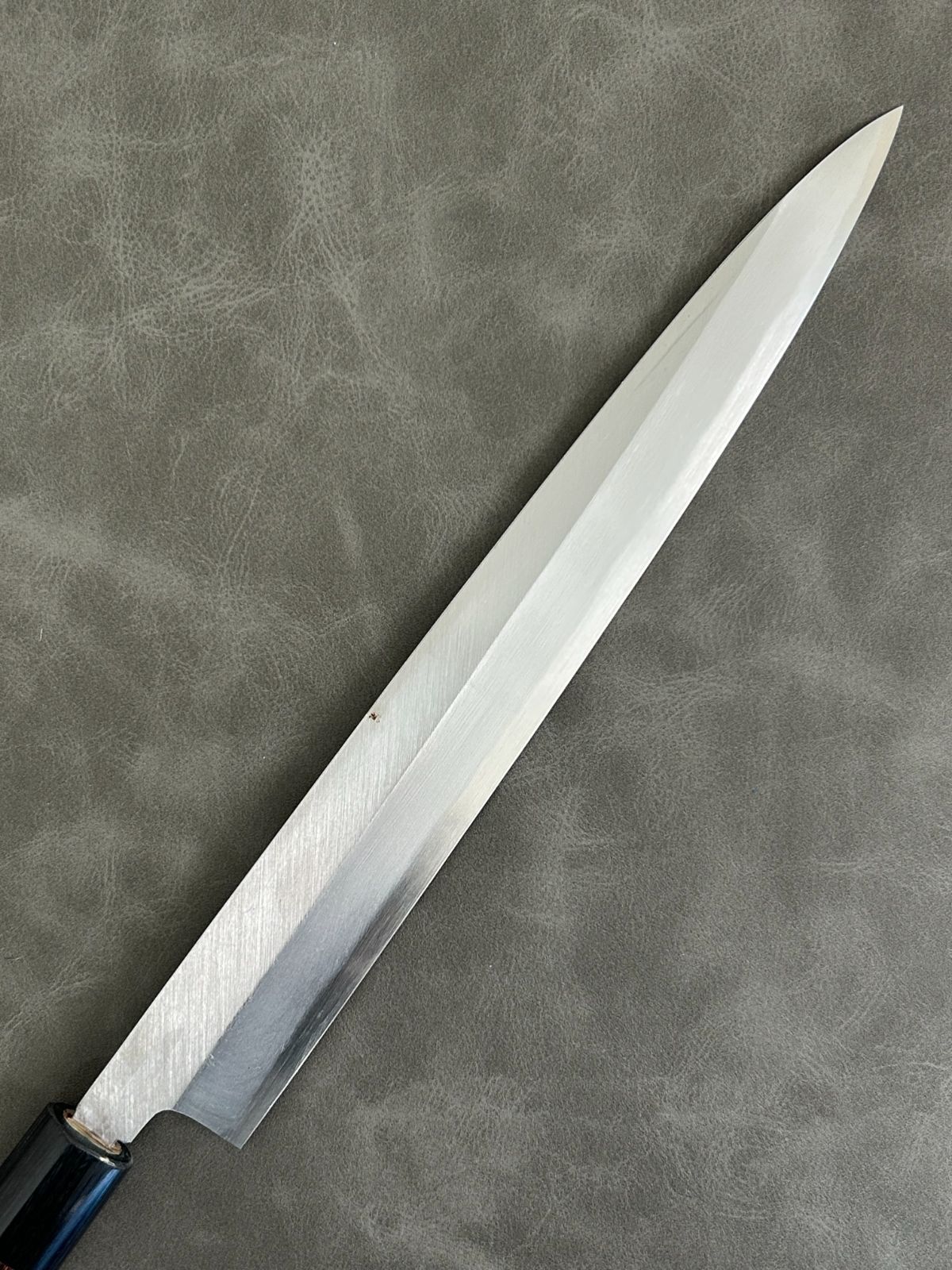 訳あり 包丁 刺身包丁 柳刃包丁 安来鋼青紙２号 270 mm 紫檀シノギ柄 34