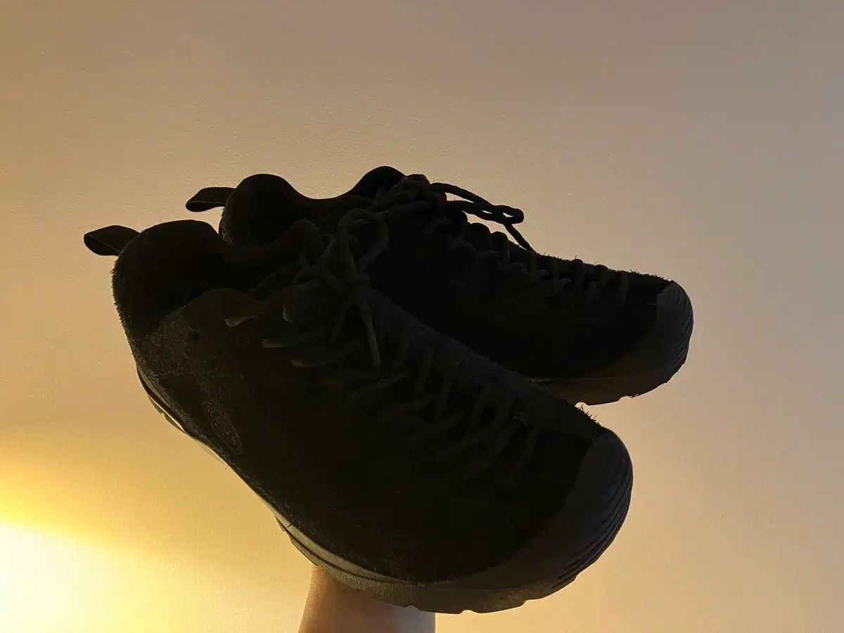 キーン ジャスパー ブラック 25 5 cm