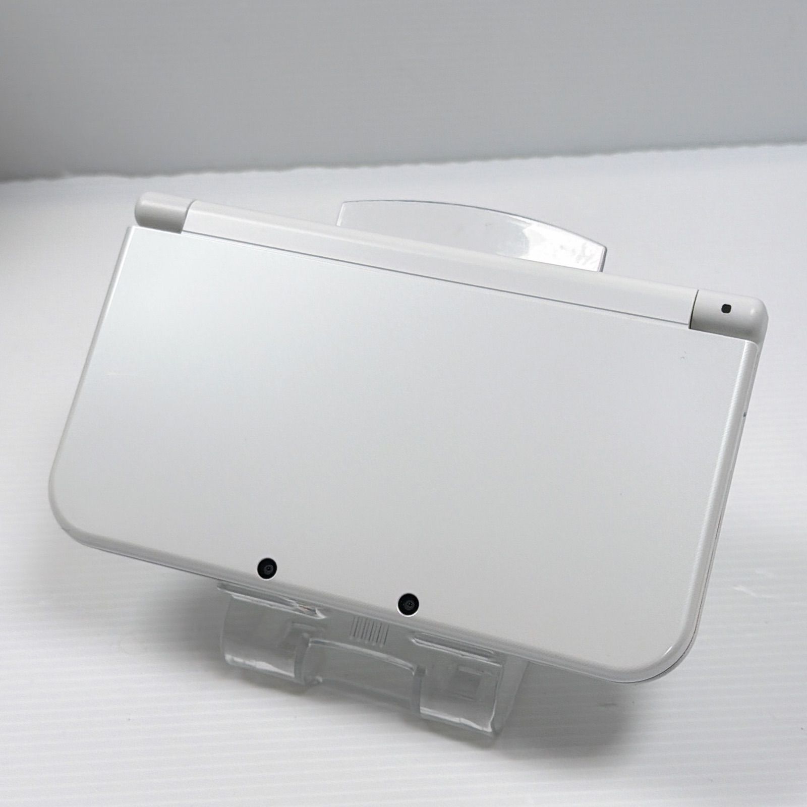 極美品 New ニンテンドー 3DSLL パールホワイト 上画面IPS液晶 遊べる