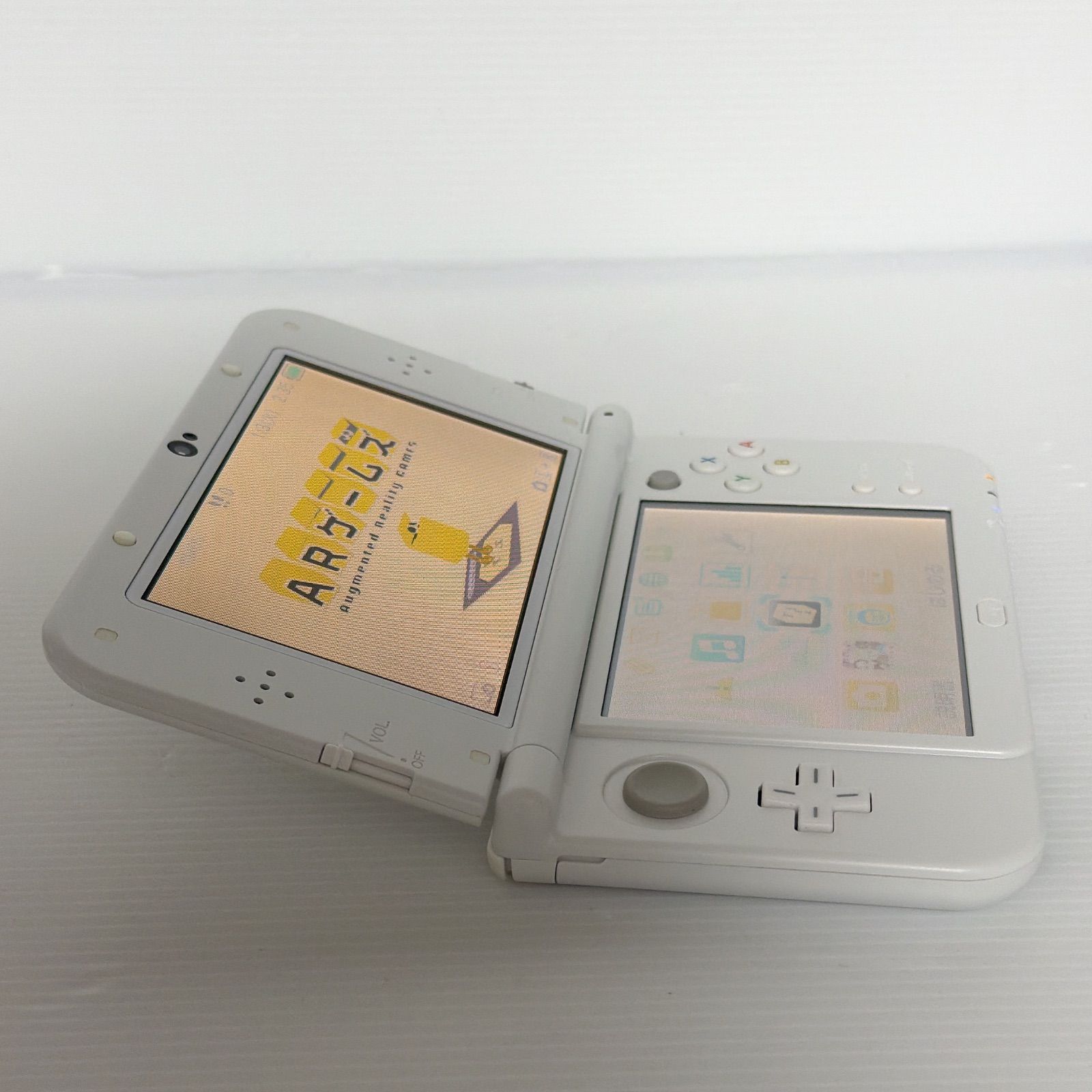 極美品 New ニンテンドー 3DSLL パールホワイト 上画面IPS液晶 遊べる