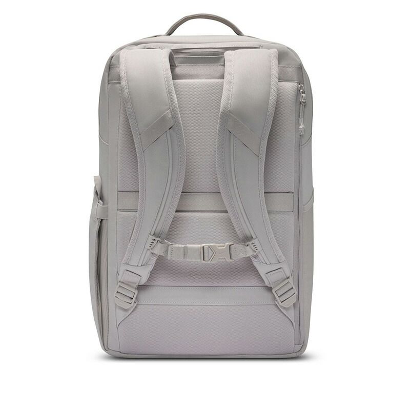 ナイキ リュックサック 約27 L メンズ レディース NIKE UTILITY SPEED ユーティリティ スピード バックパック スポーツバッグ ディパック 鞄 トレーニング 男女兼用 ナイキバッグ FN 4106 009