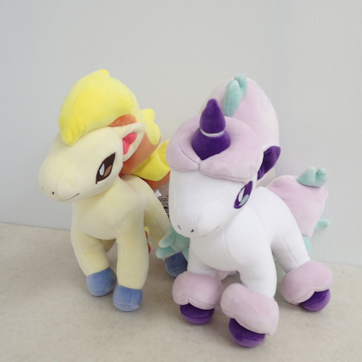 ポケモンセンター ぬいぐるみ HELLO PONYTA ポニータ/ガラルポニータ 2