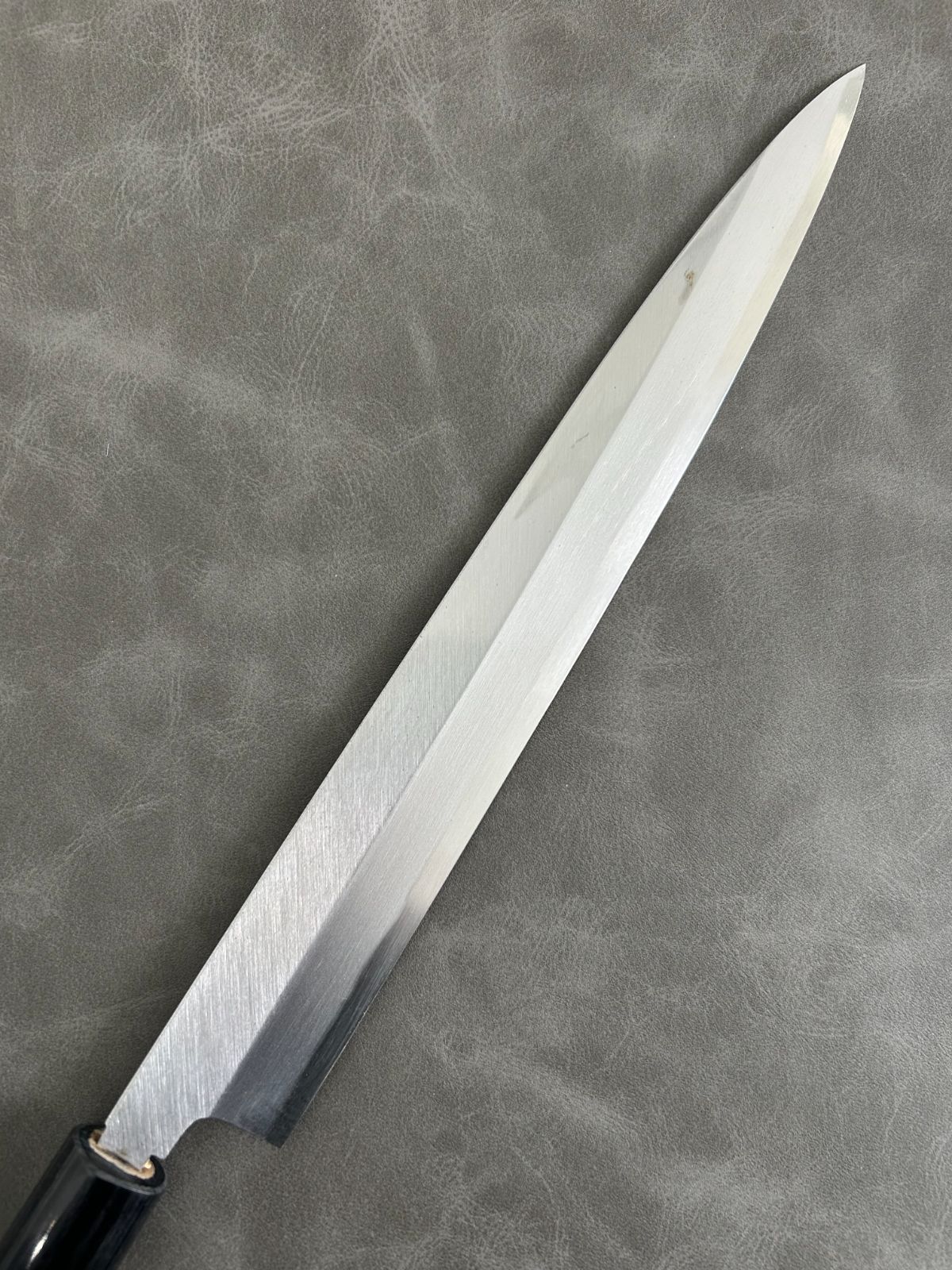 訳あり 包丁 刺身包丁 柳刃包丁 安来鋼青紙２号 270 mm 紫檀シノギ柄 38