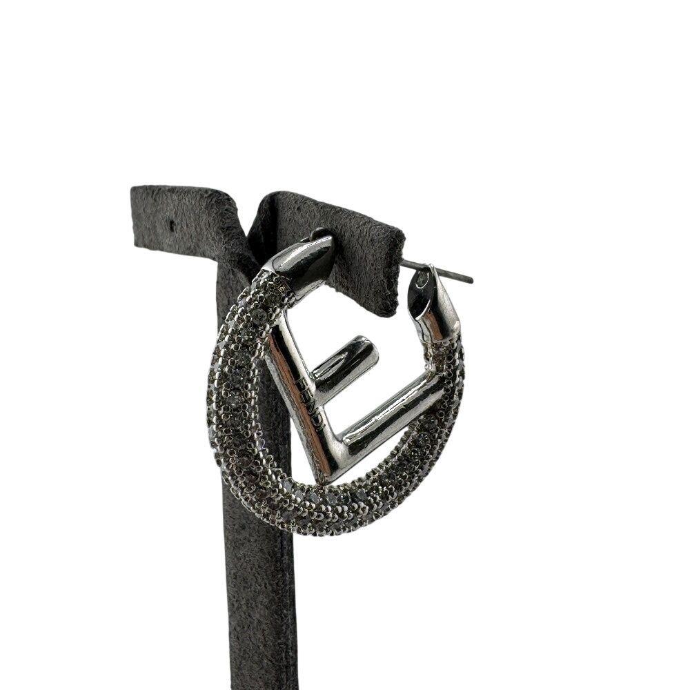 FENDI フェンディ 片方のみ ピアス - メルカリ