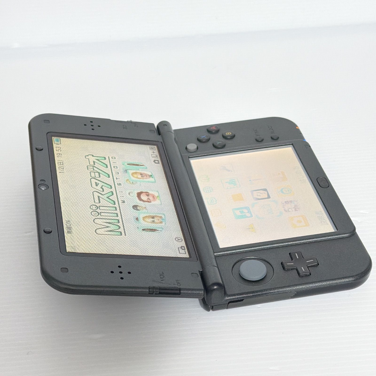 New ニンテンドー 3DSLL メタリックブラック 上画面IPS液晶 画面美品