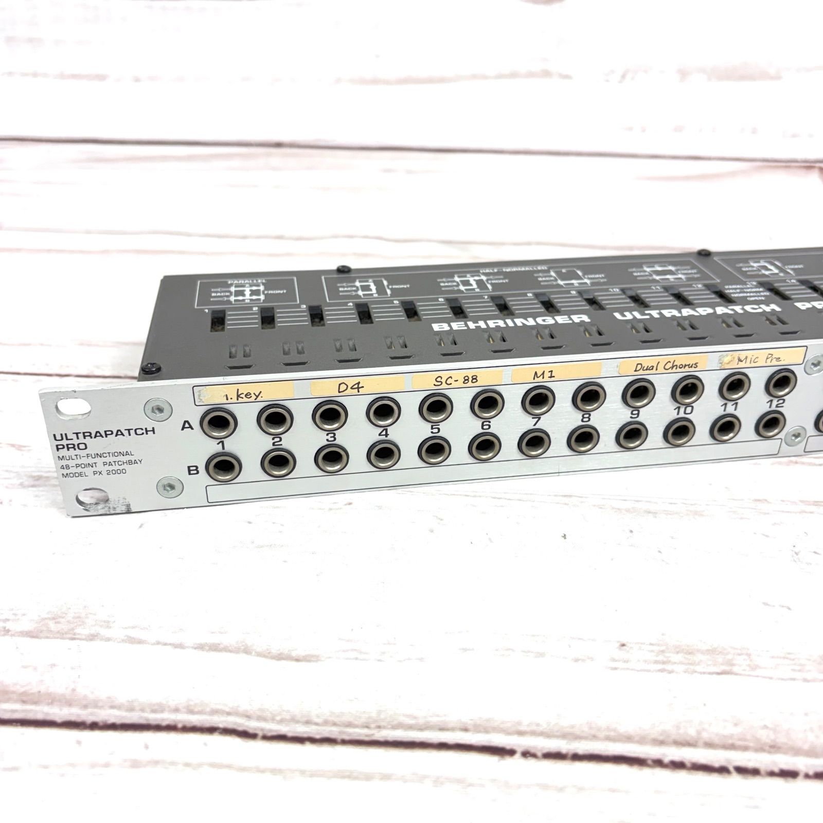 BEHRINGER ULTRAPATCH PRO PX2000 ベリンガー 48ポイント パッチベイ 
