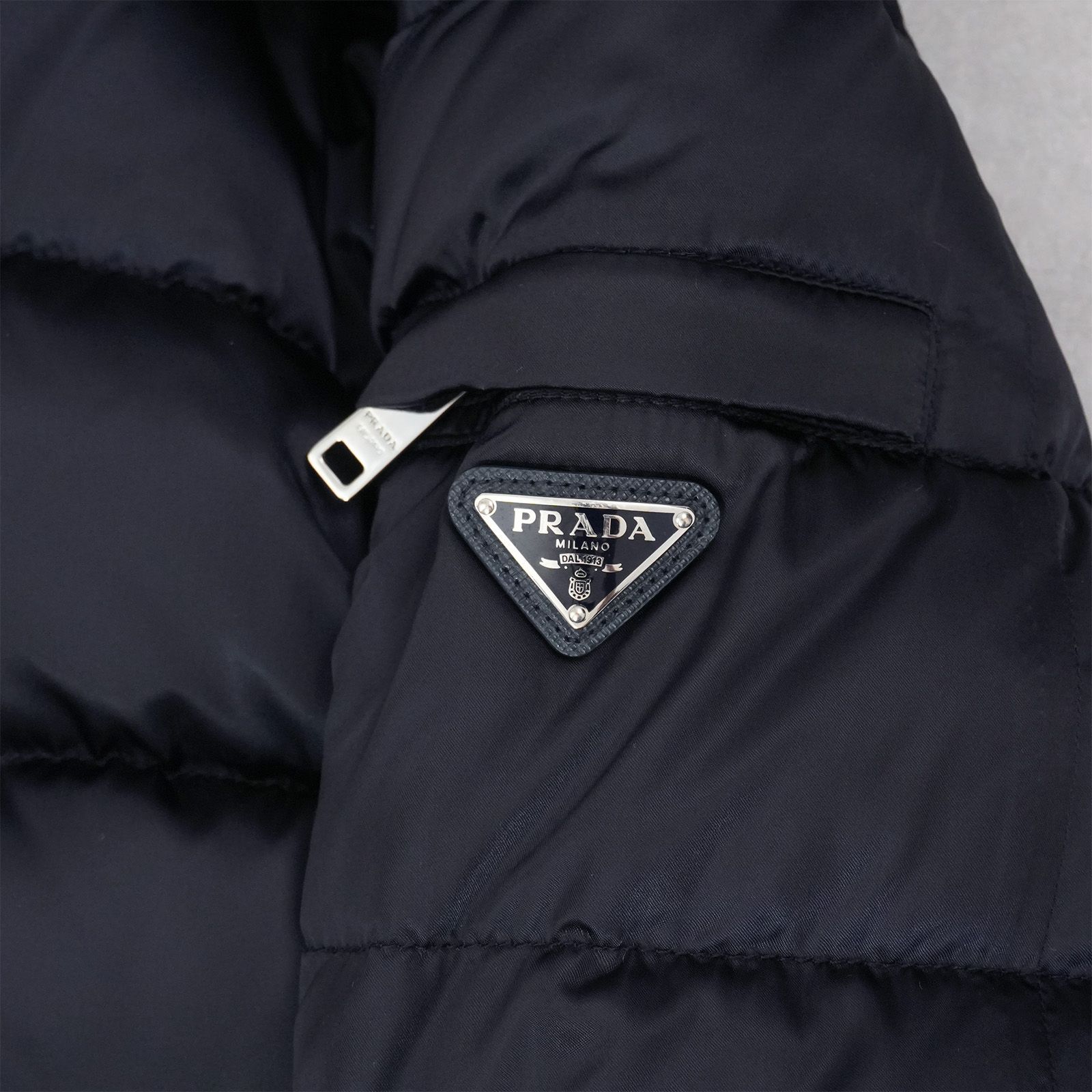 PRADA ダウンジャケット 28G060 フォックスファー ブラック - メルカリ