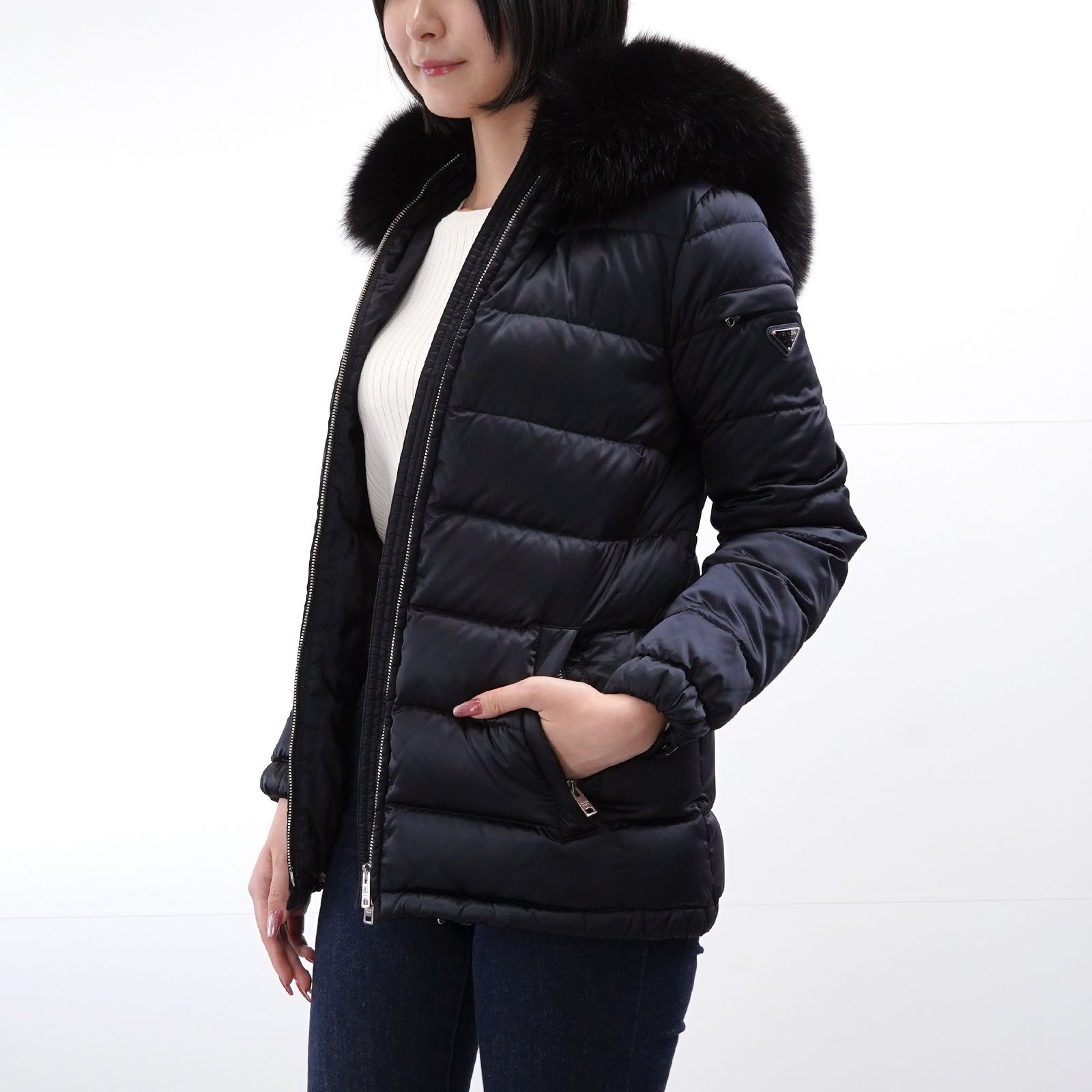 PRADA ダウンジャケット 28G060 フォックスファー ブラック - メルカリ