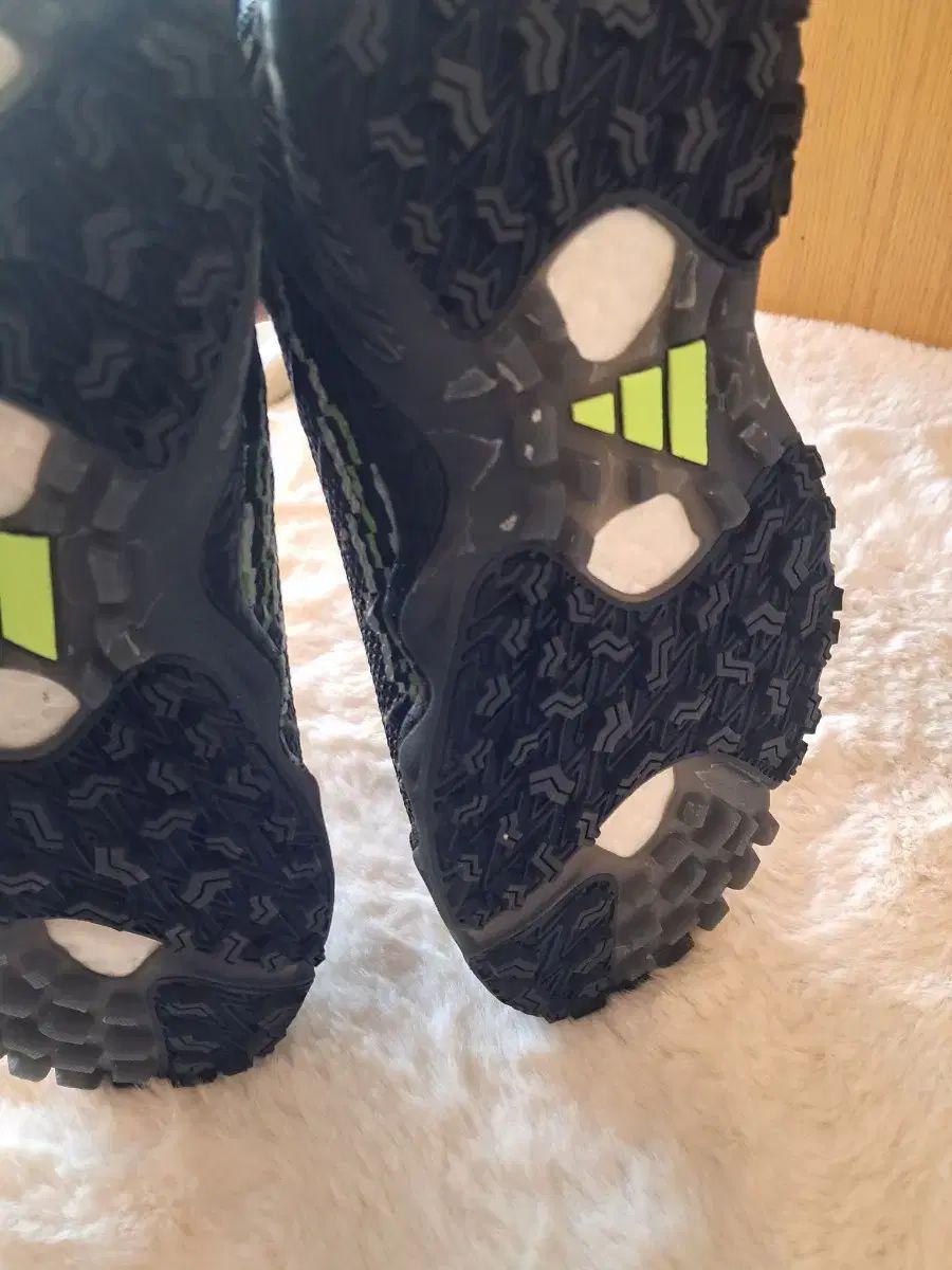 ランニングシューズ