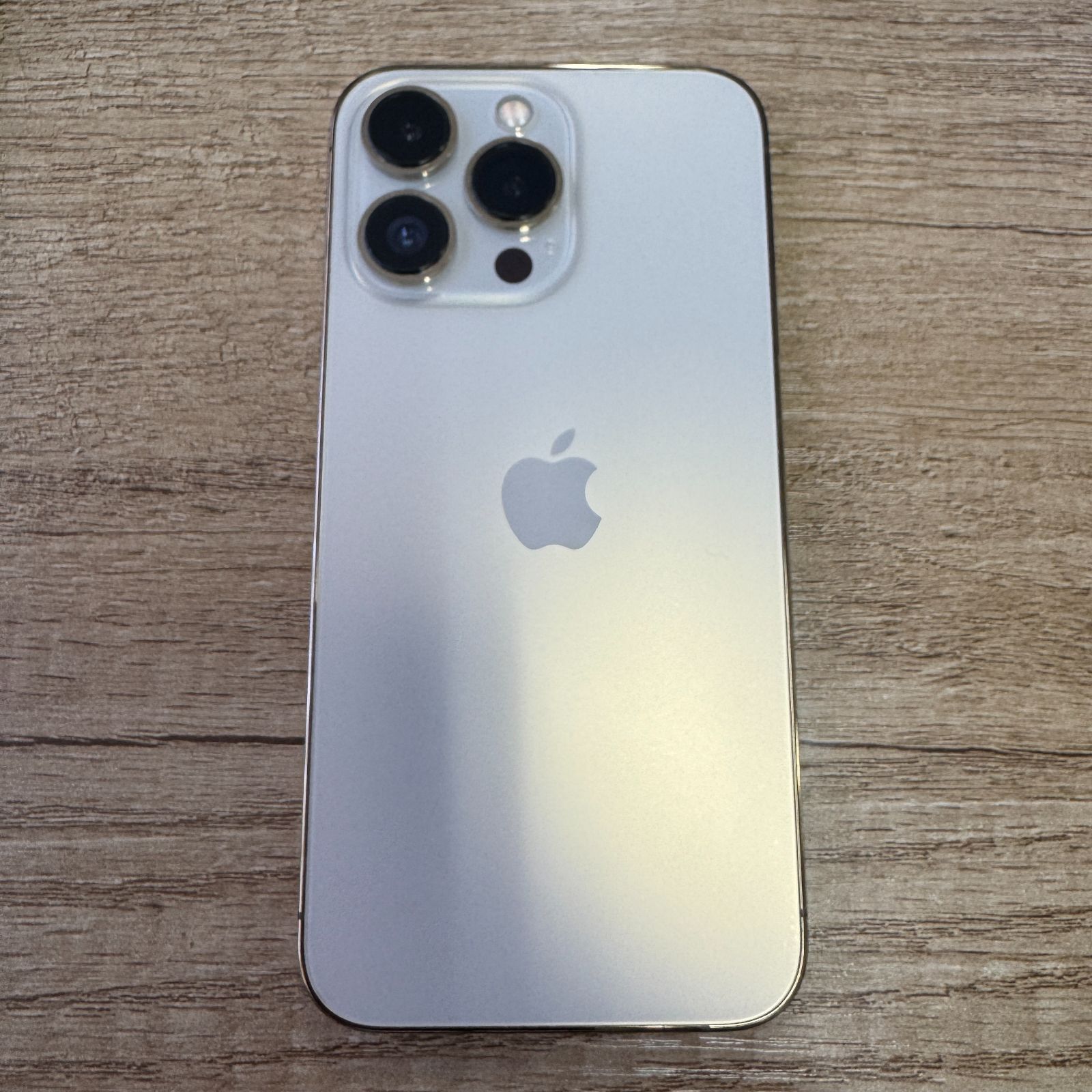 ジャンク】iPhone13Pro 256GB ゴールド 画面漏れ - メルカリ