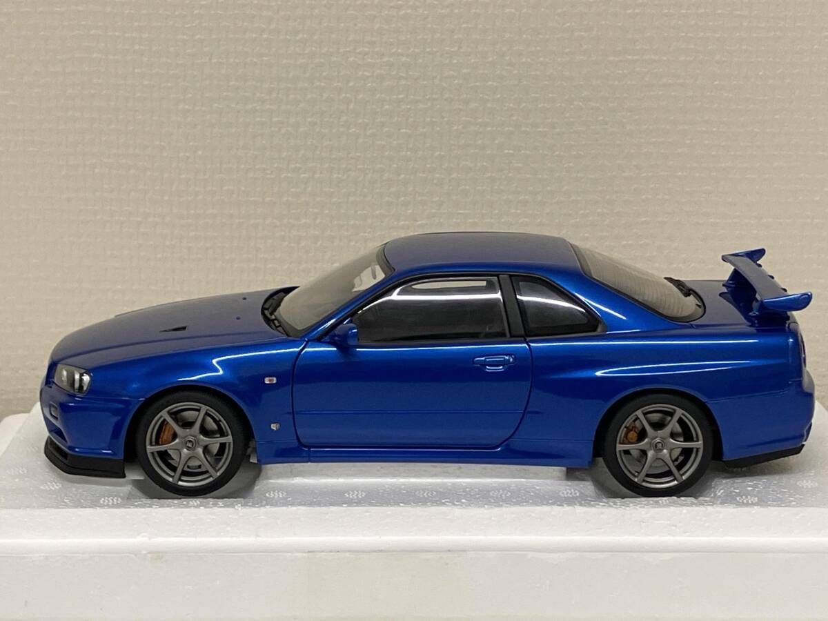 AUTOart 1|18 NISSN SKYLINE GTR R 34 VSPEC ∥ 日産スカイライン ベイサイドブルー