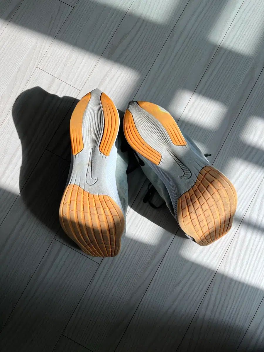  ナイキ ズーム フライ 5 ブラック グレー 255 260 アウトドア寝袋 アウトドアスポーツ用品 登山靴 トレッキングシューズ アウトドアシューズ