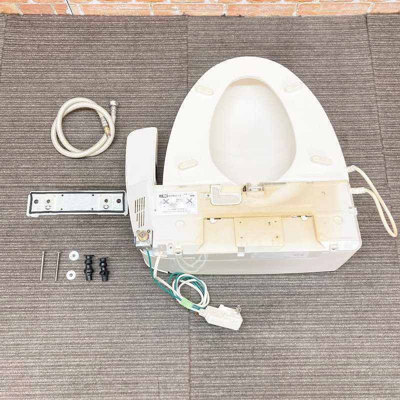  品 訳あり TOTO 電気温水便座 ウォシュレット シャワートイレ TCF 2021 SC 1 パステルアイボリー B 65 トイレ 住宅設備