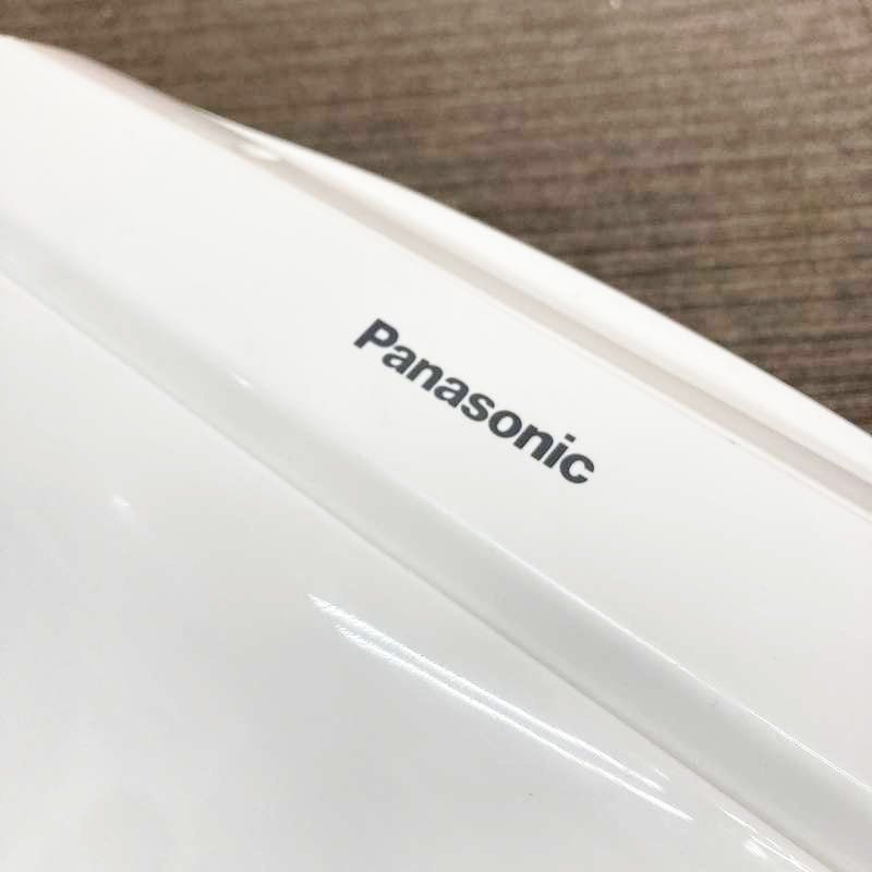 パステルアイボリー