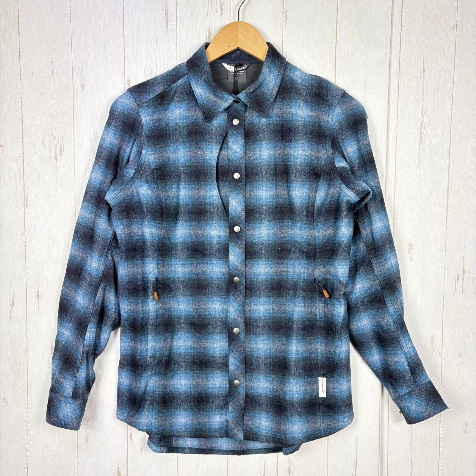 Women s ブルー系 Norrona ノローナ タモック ウール シャツ ウィメンズ Tamok Wool Shirt W 1219 19 2295 INDIGO NIGHT z