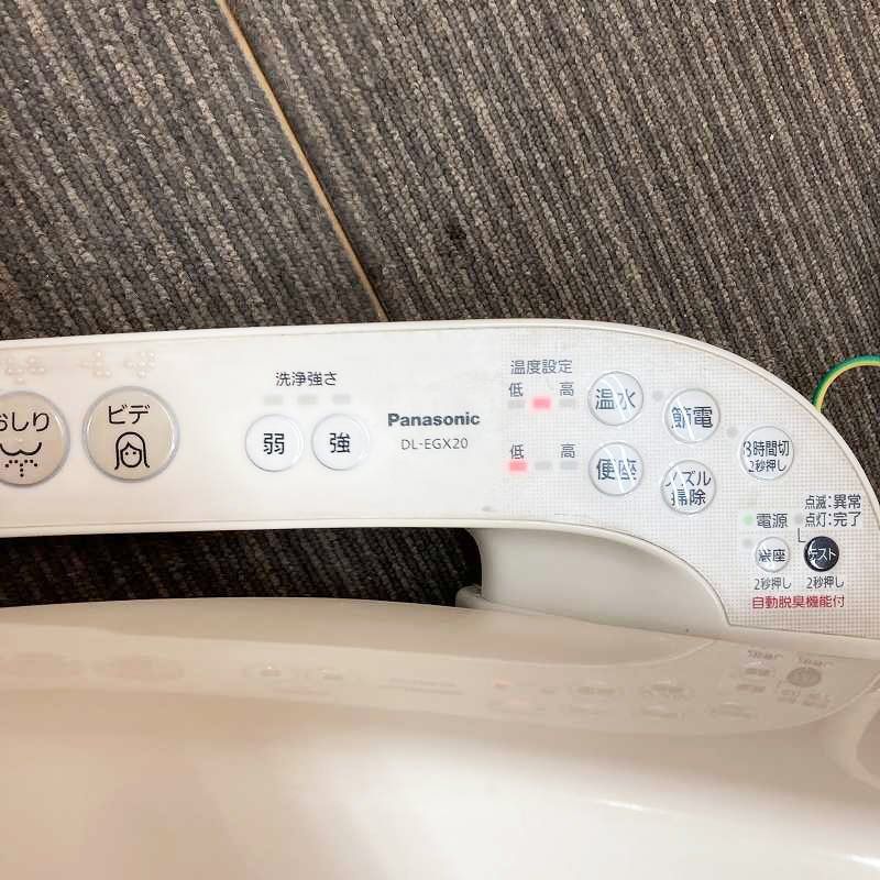 中古品】【ジャンク扱い】 Panasonic(パナソニック) 電気温水便座
