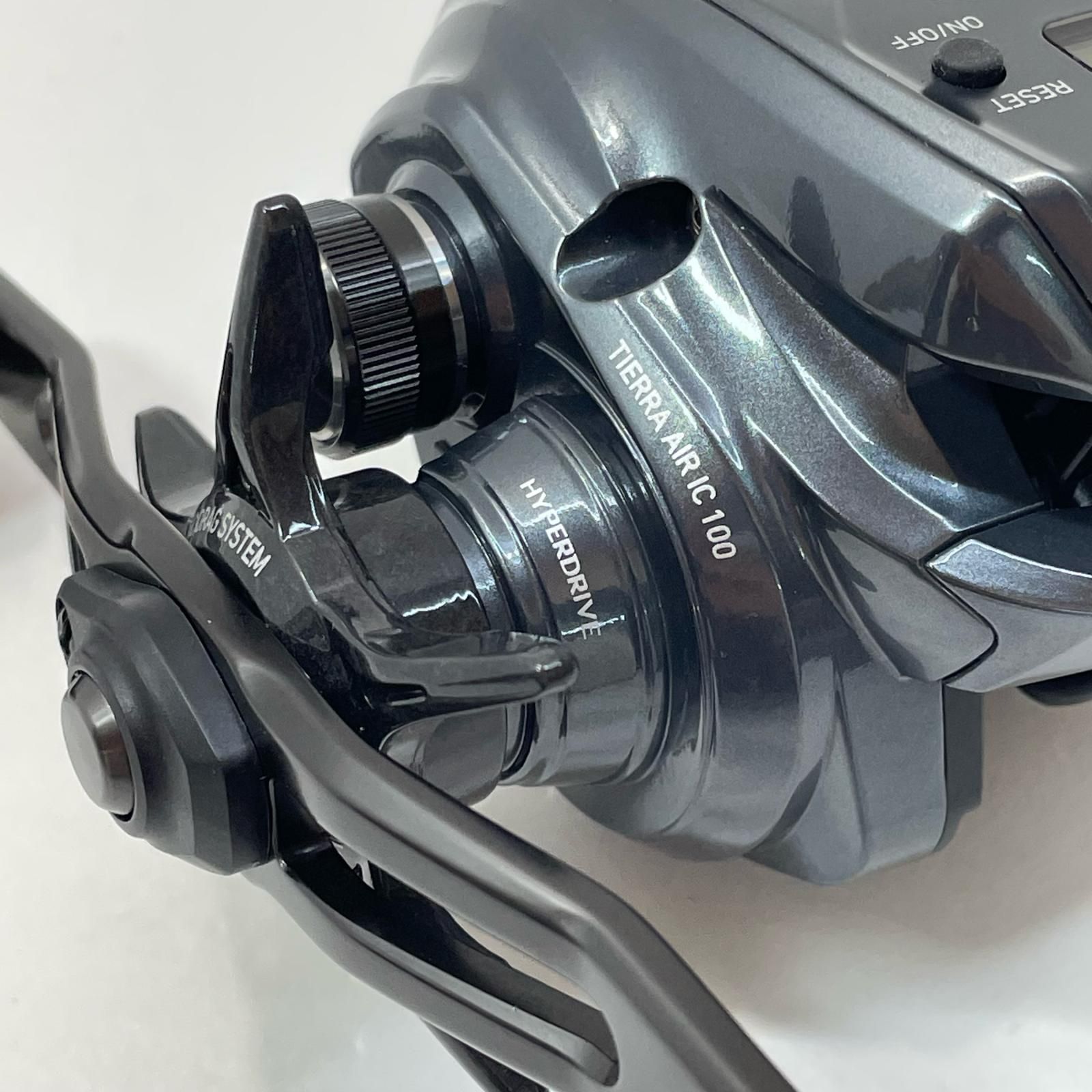 XH ベイトリール