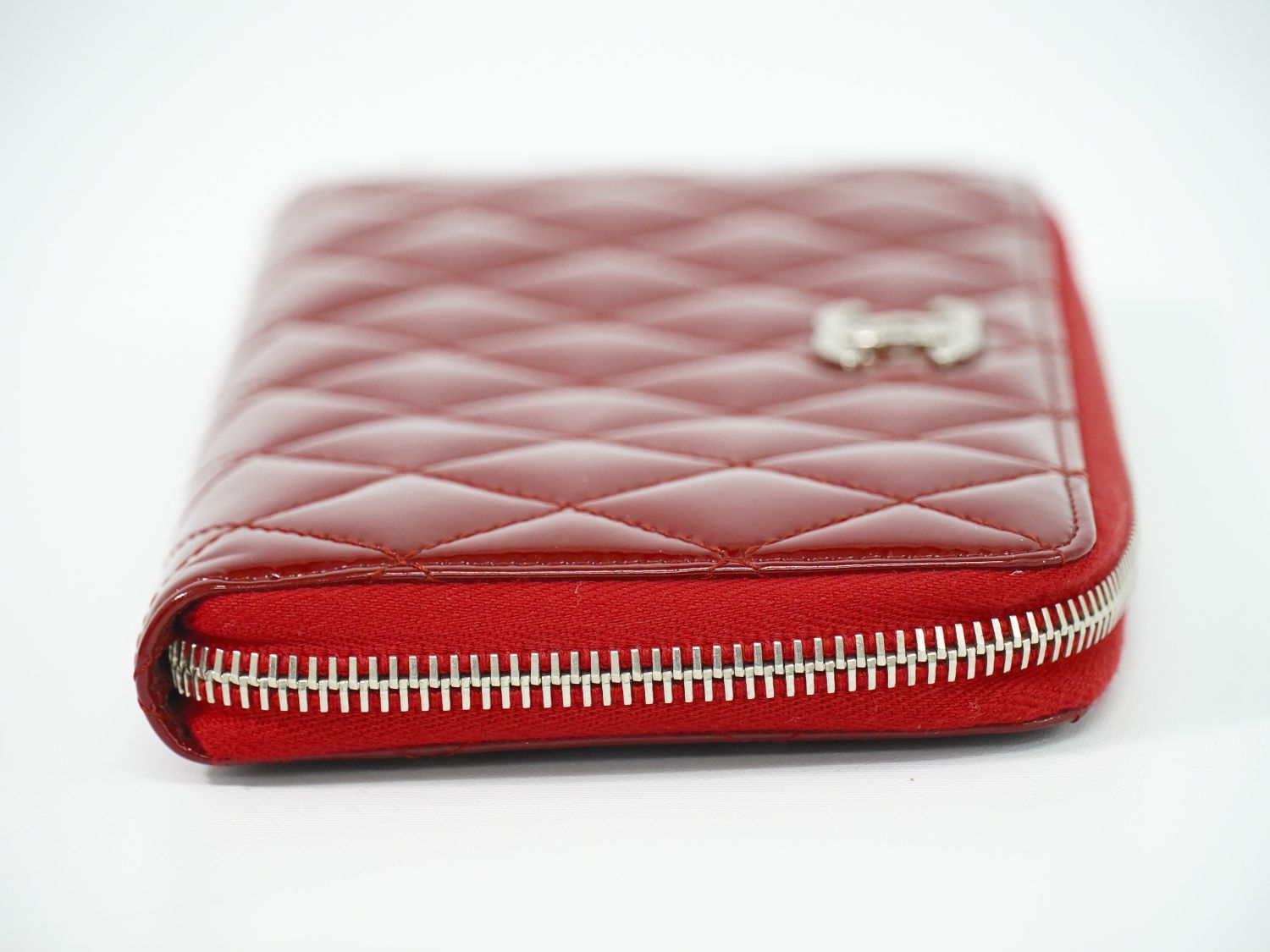 本物 シャネル CHANEL ココマーク マトラッセ ラウンドジップ 長財布 