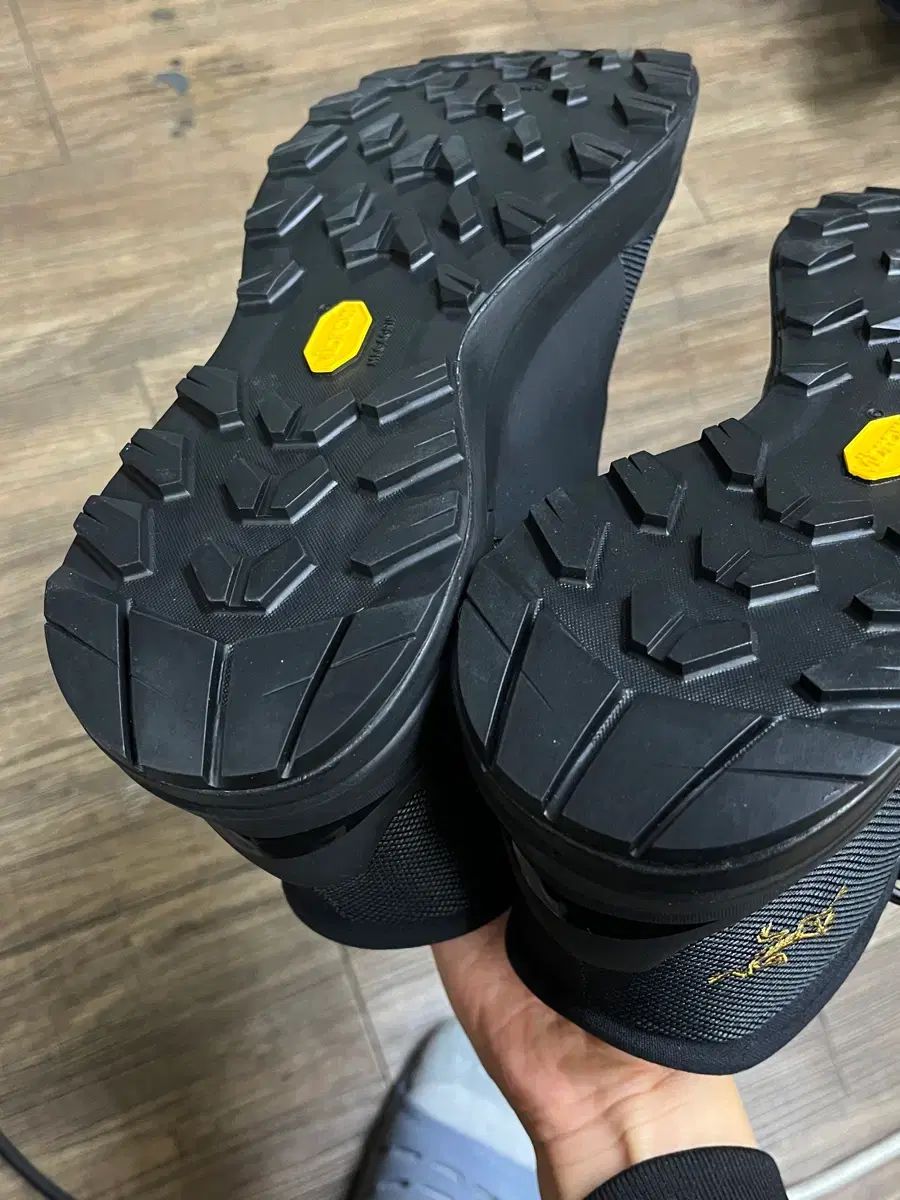 ♥ARC TERYX アークテリクス ミッド コペック 275