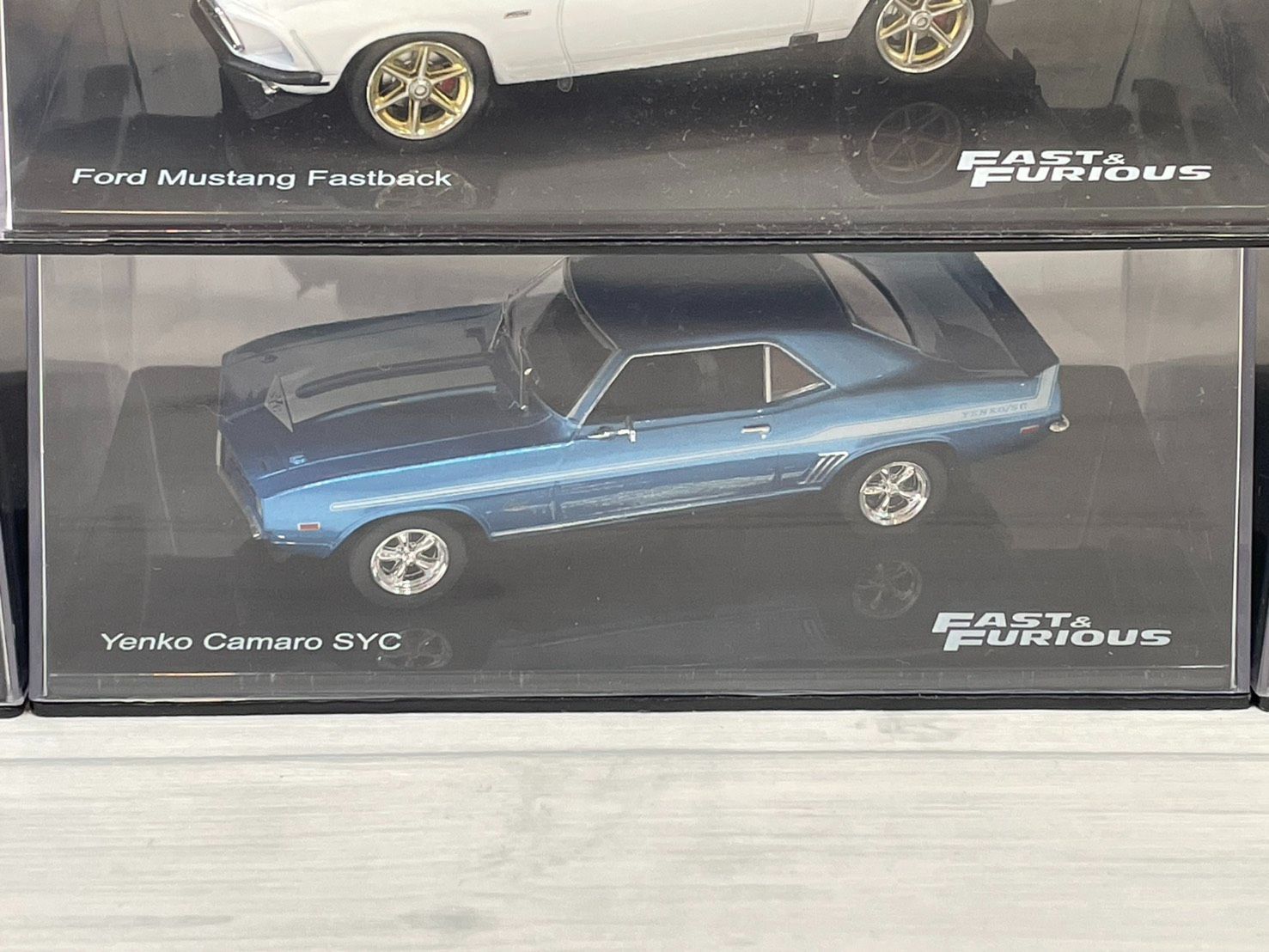 車 スポーツカー