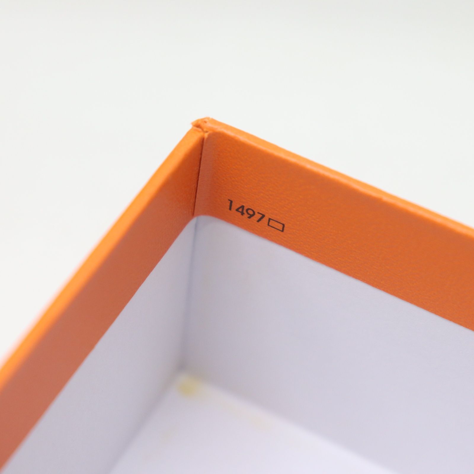 ITJQWLUWE680 HERMES エルメス バーキン25 1497 空箱 オレンジ