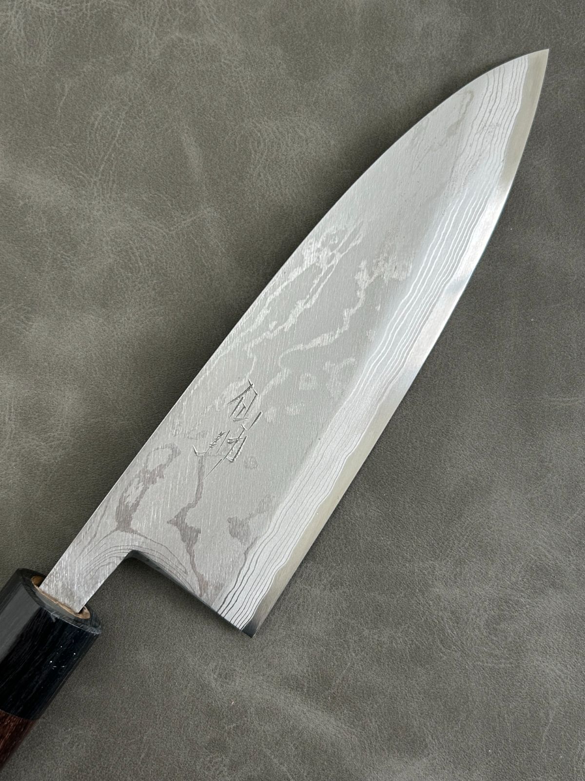訳あり 仙助 包丁 出刃 ダマスカス 安来鋼青紙2号 180ｍｍ 紫檀シノギ柄 49