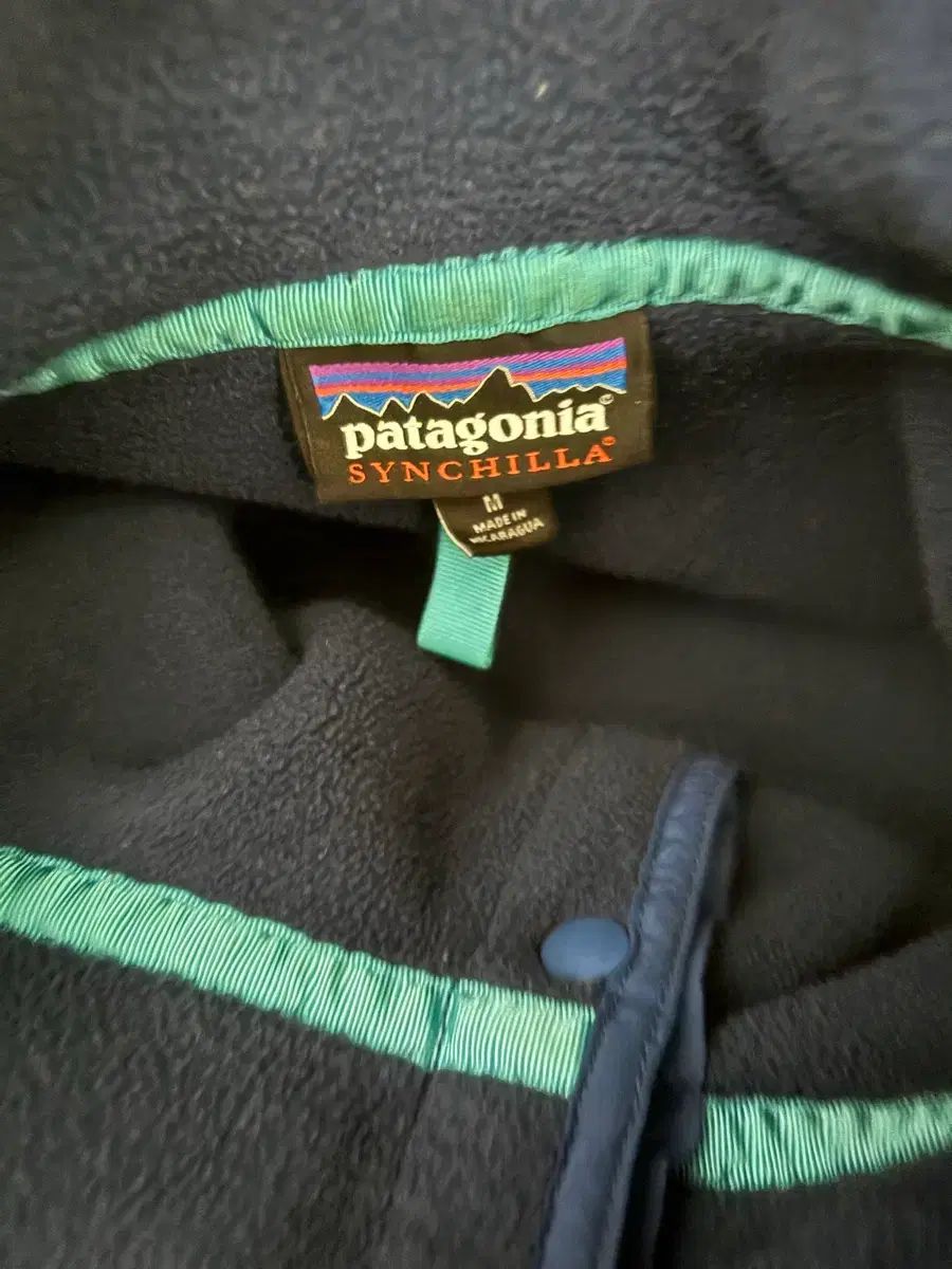  パタゴニア Synchilla シンチラ スナップT レッド ブルー M カイリー ジェナー その他 アウター