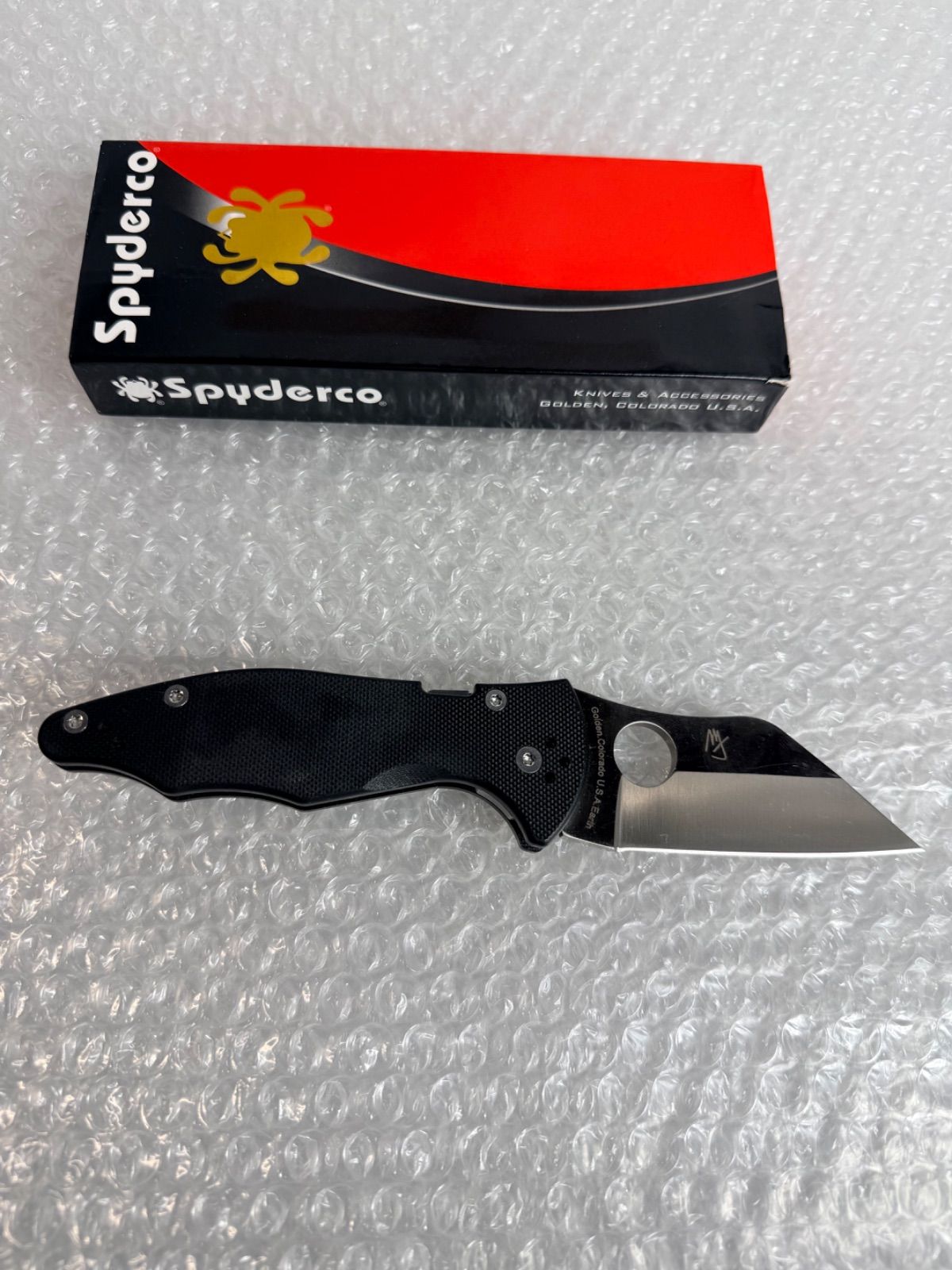 ブラックハンドル