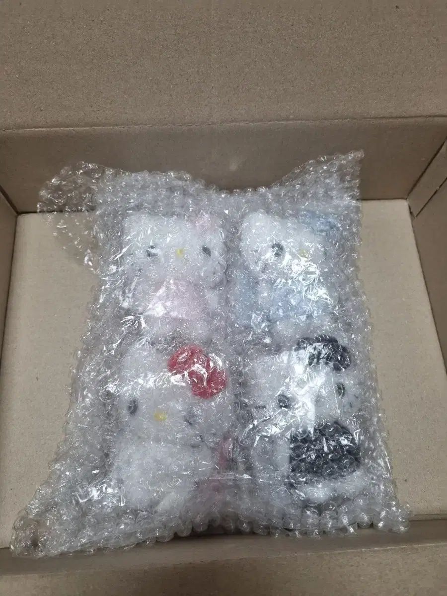 (4個 セット) ハローキティ キルト ミニ ぬいぐるみ キーホルダー 新品
