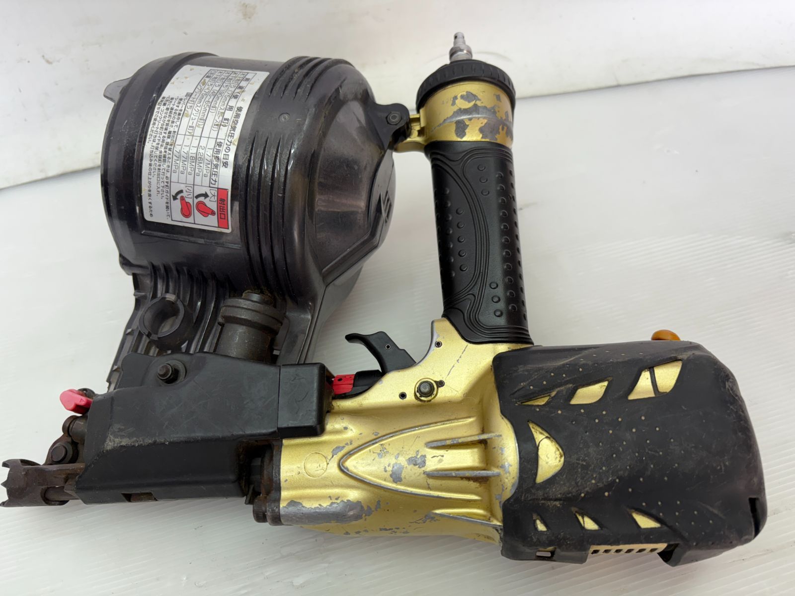 日立 NV90HMC エア ロール 高圧 釘打機 90ミリ 12c130 - メルカリ