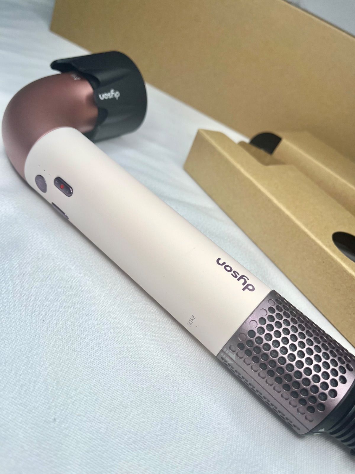 ドライヤー Dyson Supersonic r ヘアドライヤー セラミックピンク HD17 