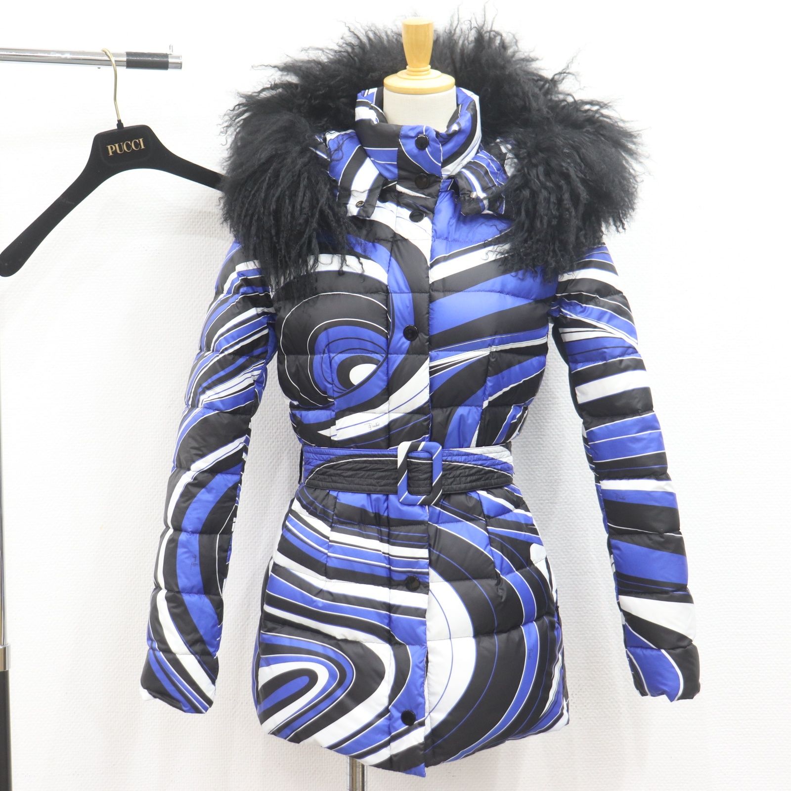 IT3XC478V8L4 EMILIO PUCCI エミリオプッチ ダウン ジャケット 