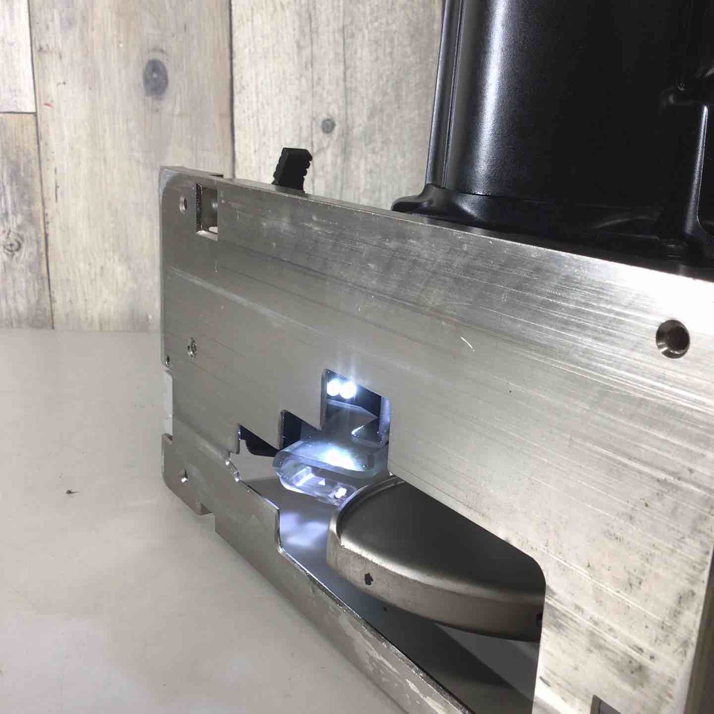 集じん丸のこ C