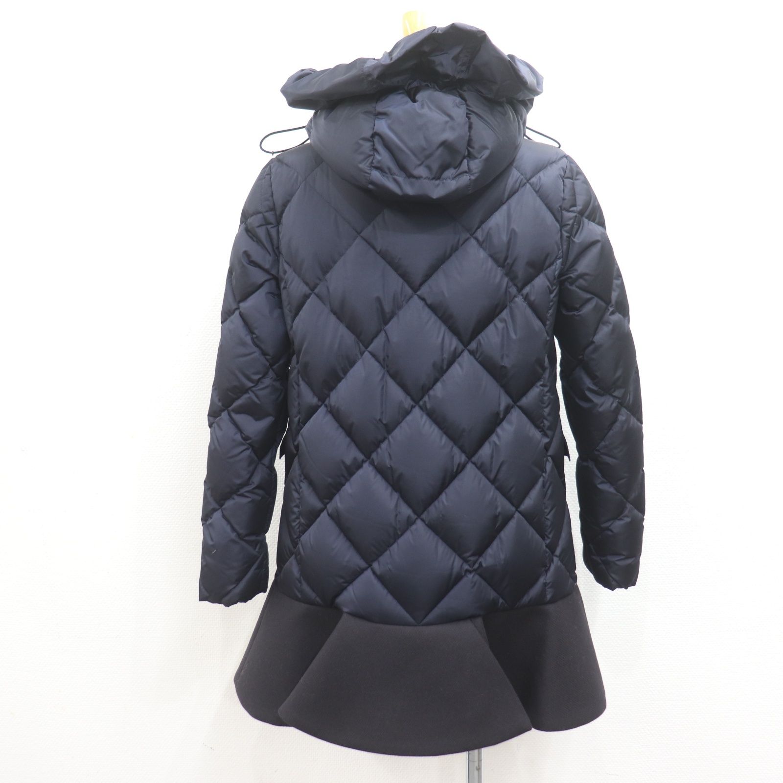 ITG4B8QD7R5W 国内正規品 MONCLER モンクレール VAULOGETTE 